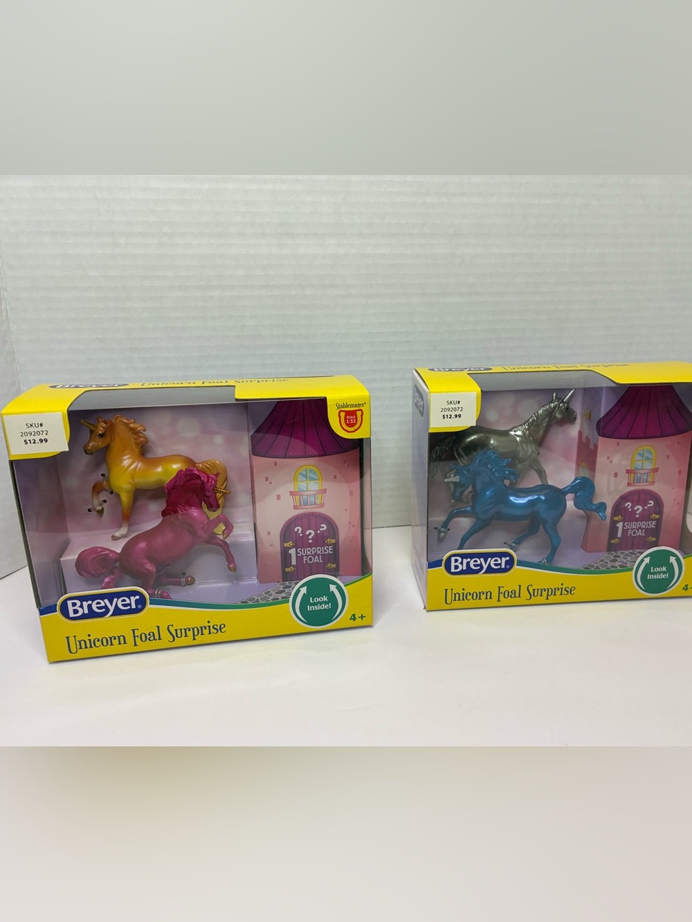 Breyer Unicorn Foal Surprise Set - Blue and Pink Foals